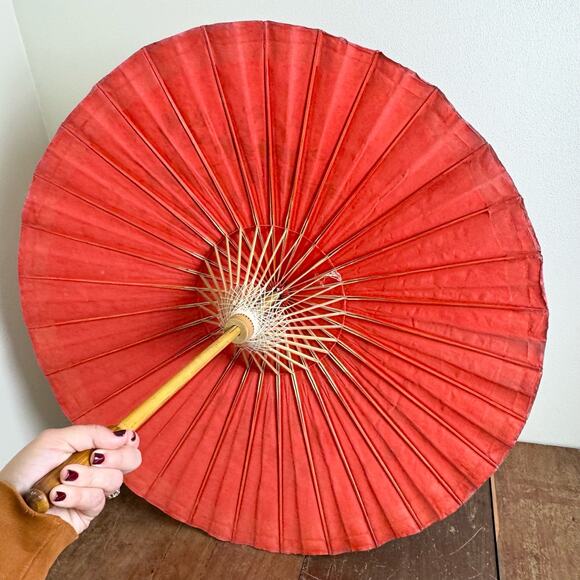 Vintage hand painted Cherry Blossom Finch Bird Red Parasol Bamboo Umbrella - Picture 9 of 11
